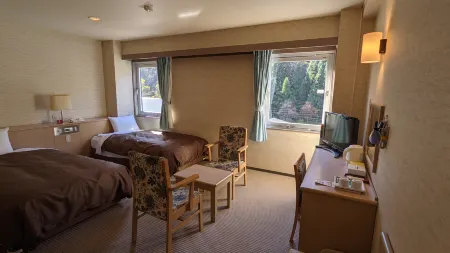 Koide Hotel Okabe Отели рядом со станцией JR Echigo-Suhara station