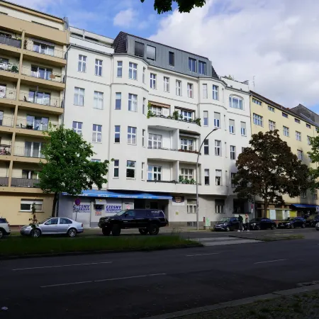 Hotel Ambert Отели рядом с достопримечательностью «Станция метро Konstanzer Straße»