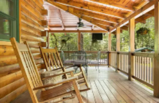 Twin Creeks Lodge by Avantstay 33英畝度假屋
