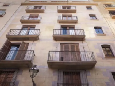 Numa Barcelona Lustre Hotels in Barcelonès