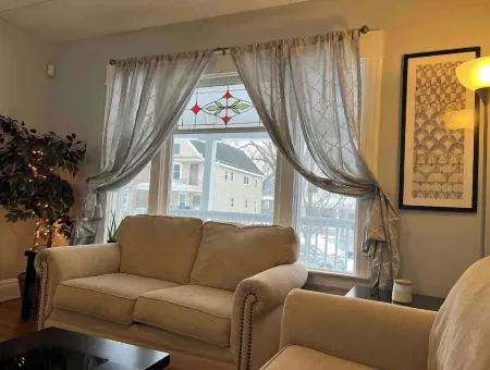 Beautiful furnished 2 bdr great location Elmwood Отели рядом с достопримечательностью «Richardson Olmsted Complex»