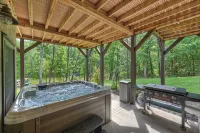 Waterfront 1-Acre Private Dock Hot Tub Firepit Bankhead Lodge by AvantStay