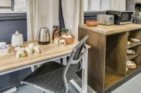 5 Mi to Hillsboro: Peaceful Home w/ Fire Pit