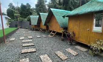 Serene Farmhouse Retreat in Alfonso, Cavite - Perfect for Family Getaways