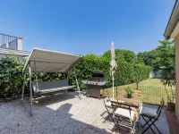 Villa Lucky Hotels in Brtonigla