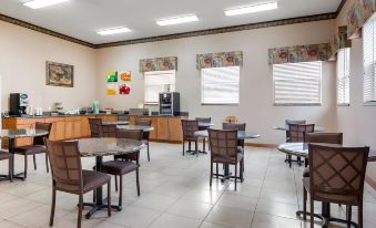 Quality Inn & Suites South-Obetz