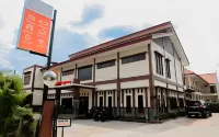 Hotel Puri Kayana Hotels in Serang