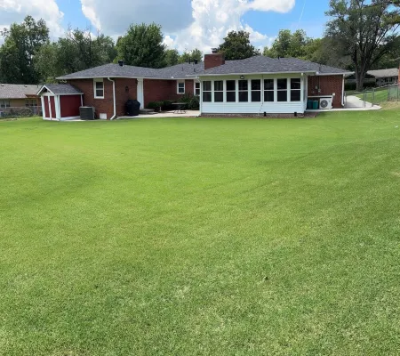 Spacious, Remodeled, in a Quiet Family Oriented Neighborhood