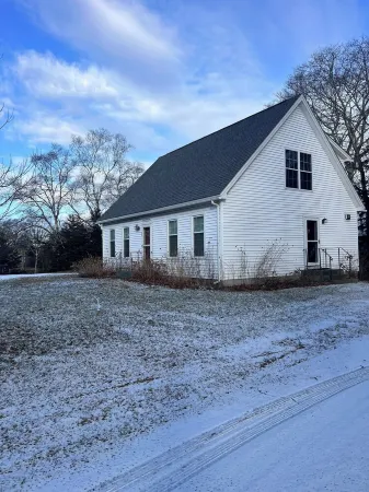 Welcome to Owl House - Your Coastal Retreat in East Boothbay!