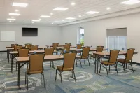 SpringHill Suites Midland - parking