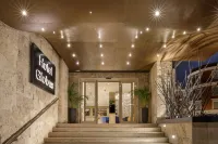 Best Western Plus Globus Hotel - Airport Shuttle