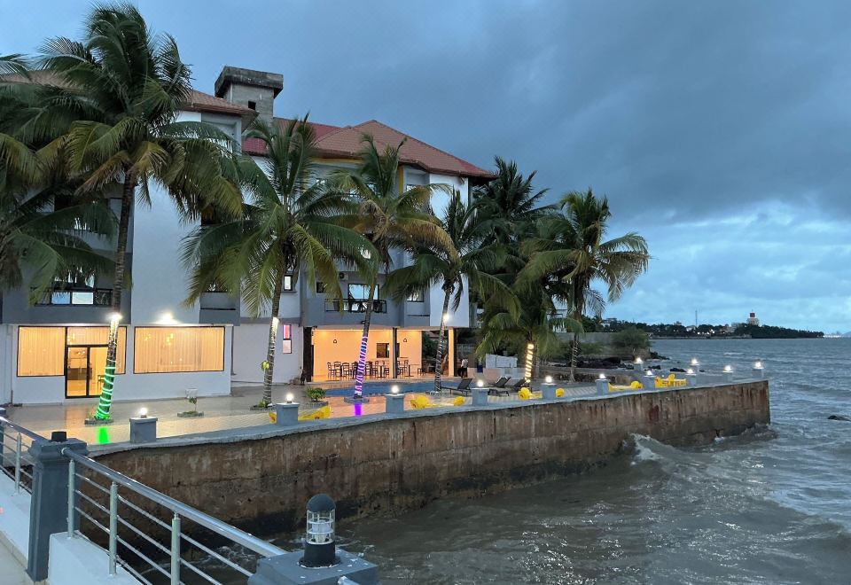 hotel overview picture