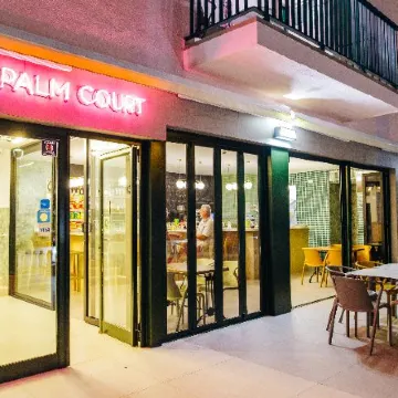 Apartamentos Palm Court
