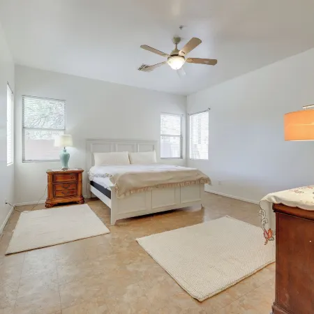 3 Mi to Santan Village: Home w/ Covered Patio