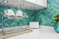 Levittown Gold: Spacious 4-Bedroom Guesthouse Building in SunnyToa Baja