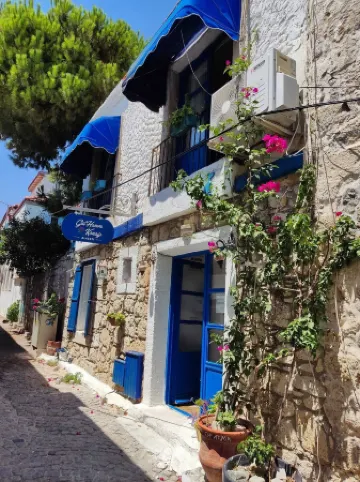 Gül Hanım Konağı