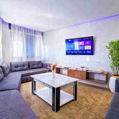 Golf Star - Luxury Holiday Homes Rooms