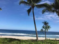 Driftwood-small house next to large cove Hotels in Petite Ile