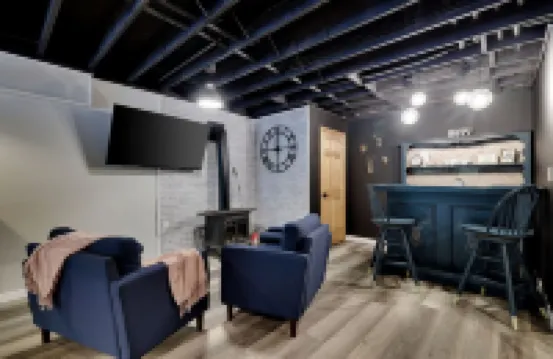 Welcome to the Whitetail Lodge!