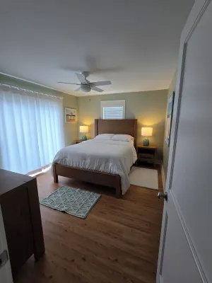 BEST TIME EVER!  A beautiful, newly renovated cottage in a great location.