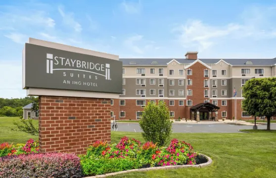 Staybridge Suites 哈里斯堡，赫氏