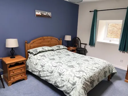 Corrie Cottage -Stunning mountain escape in Speyside & the Caringorms Отели в г. Ballindalloch