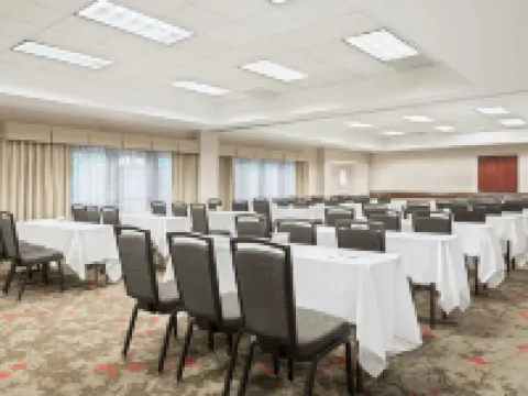 Homewood Suites by Hilton Raleigh - Crabtree Valley Hotels in Meredith