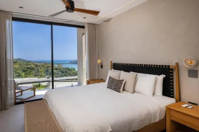 Modern Luxury, Fully Air-Conditioned, Saltwater Pool, Large Ocean Views
