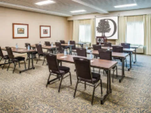 DoubleTree by Hilton Olympia Hotels in Olympia