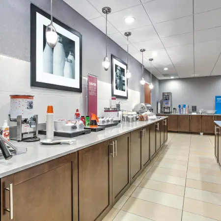 Hampton Inn & Suites Macon I-475