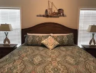 Beautiful Condo on the island of Sunset beach steps  from the beach.