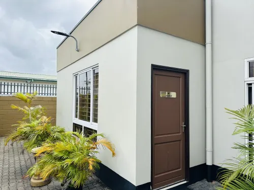 Charming 1-bedroom Jasmin apartment in delightful Paramaribo with WiFi, AC