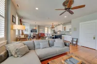 Downtown Winston-Salem Condo w/ Private Library!