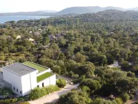 Villa sea view in Pinarello - near Porto-Vecchio Hotels in Zonza