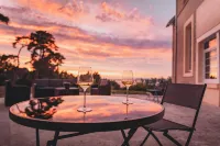 Louise: 2 Pièces 45 m2 en Duplex Hotels in Cricquebeuf