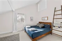 Spacious 4-bedroom townhome with amenities in Waterville Estates.