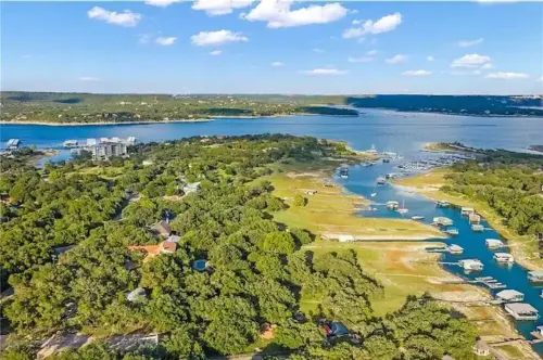 Waterfront Bliss...Family-Friendly Retreat...Austin Lake Travis Hotels in Hudson Bend