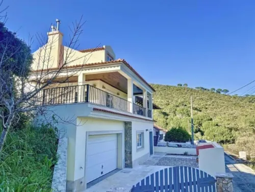 Ideal vacation home for families. 5 minutes from the wonderful Arrábida beaches