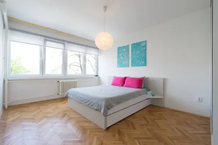 Your comfy stay in Central Sarajevo Отели рядом с достопримечательностью «Сараевский национальный театр»