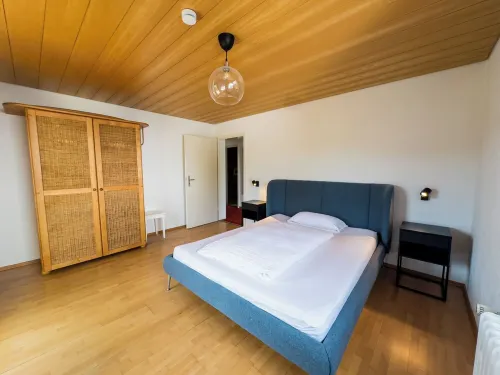 Sunroom 2 Bed Apartment West Town B17 Hotels in Heidenheim an der Brenz