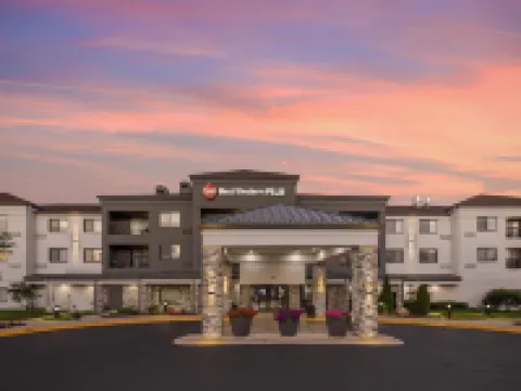 Best Western Plus Elgin - Chicago Hotels in Kane County