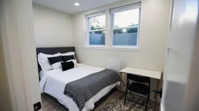 Luxury 3-Bedroom Apartment in Takoma, NW DC Hotels in Fort Totten-Upper Northeast