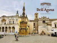 Dell'Anna Court historic center