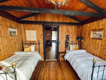 Laxfoss - Waterfall Lodge Отели в г. Borgarbyggd