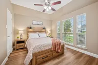 Rolling Greens Retreat – Views, Comfort, Calm - 부티크