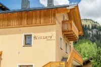 RU TORT, ski in-out of SellaRonda, premium penthouse in the Dolomites, exclusive Hotels in Livinallongo del Col di Lana