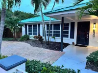 Welcome To The Leaf House