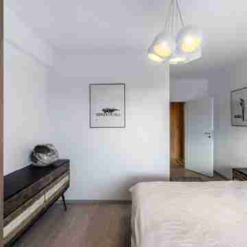 RentWithMe Luxury Apartments Rooms