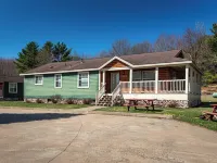 The Wolf Cabin at the Riviera Resort in Neillsville, Wisconsin! Hotels in Dewhurst