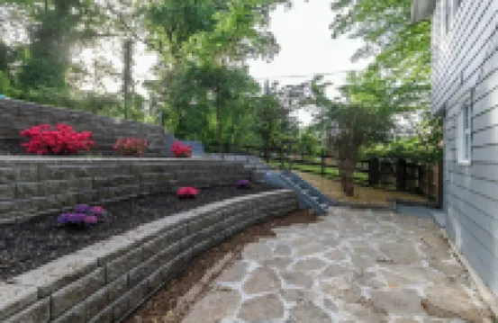 Hilltop Retreat w/ Pool, Games & Sunroom Hotel di Woodlawn